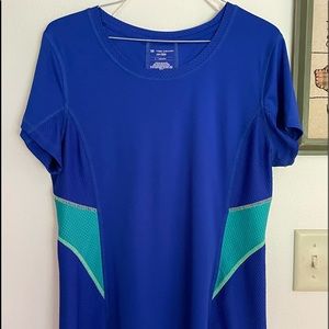 Tek Gear Dry-Tec Workout tee